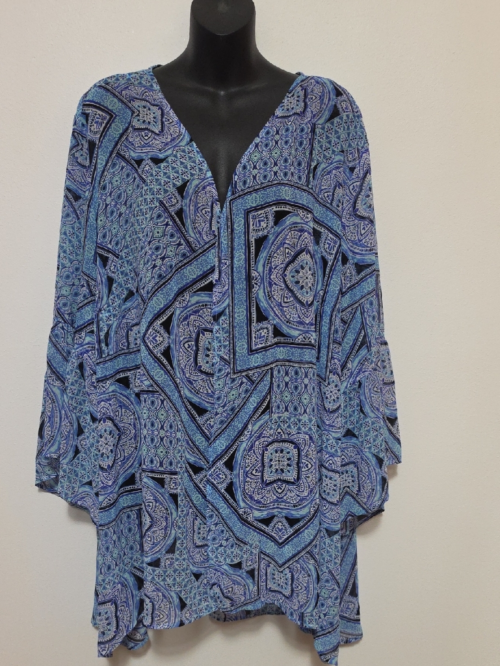 Style & Co. Blue Paisley V-Neck Tunic